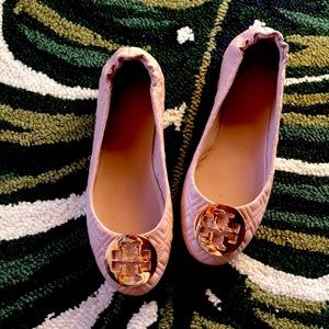 Tory Burch nude quilted Minnie flats goan sand 6.5